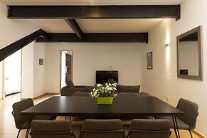 El Doce by Homi Rent