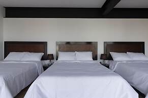 El Doce by Homi Rent