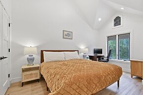 Norfolk by Luxury Mountain Destinations