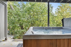 Norfolk by Luxury Mountain Destinations