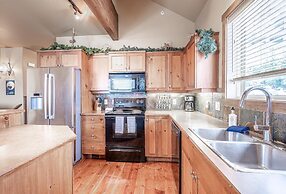 Trapper's Lodge 4 Bd W/great View, Private Hot Tub