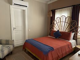 Noa's Boutique Hotel