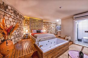 Noa's Boutique Hotel