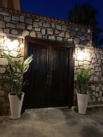 Noa's Boutique Hotel