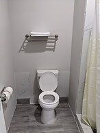 Captain Suites