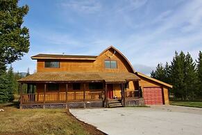 Red Cedar Cabin