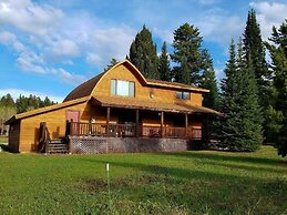 Red Cedar Cabin