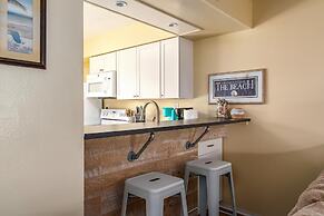 Spier House Jonah East