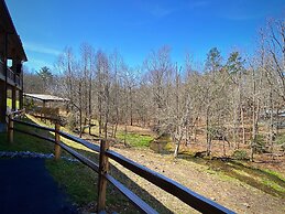 The Copperhead Lodge