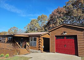 The Copperhead Lodge