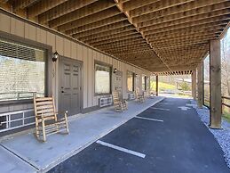 The Copperhead Lodge