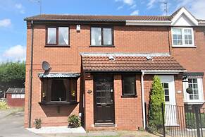 3 Bed House - Garden & Parking - Quiet Cul De Sac