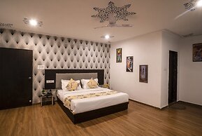 Tripli Hotels Arunoday Palace