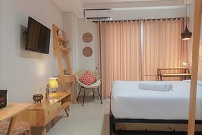 Cozy Studio At Patraland Amarta Apartment