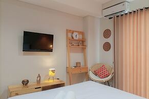 Cozy Studio At Patraland Amarta Apartment