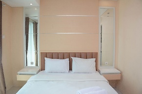 Nice And Minimalist Studio At Apartment Woodland Park Residence