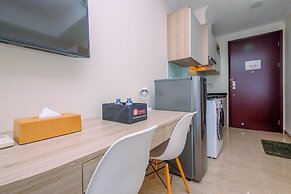 Nice And Cozy Studio At Menteng Park Apartment