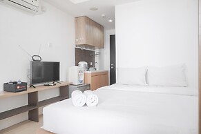 Minimalist And Comfort Studio At Belmont Residence Puri Apartment