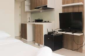 Great Location Studio Room At Springlake Summarecon Bekasi Apartment