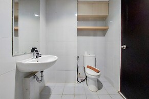 Minimalist Spacious Studio Room At Apartment Galeri Ciumbuleuit 1
