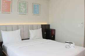 Comfort And Simply Studio Springlake Summarecon Bekasi Apartment