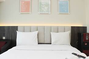 Comfort And Simply Studio Springlake Summarecon Bekasi Apartment