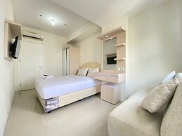 Homey Furnished 2Br Apartment At Parahyangan Residence