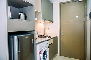 Fancy And Nice Studio At Gold Coast Apartment