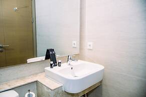 Fancy And Nice Studio At Gold Coast Apartment