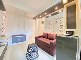 Cozy And Serene 2Br Apartment At Parahyangan Residence