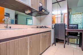 Simple And Comfort 2Br With Extra Room At Mt Haryono Square Apartment