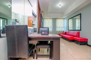 Simple And Comfort 2Br With Extra Room At Mt Haryono Square Apartment