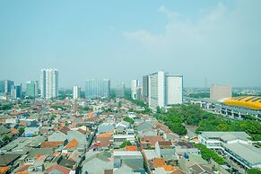 Simple And Comfort 2Br With Extra Room At Mt Haryono Square Apartment