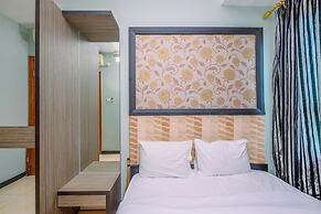 Simple And Comfort 2Br With Extra Room At Mt Haryono Square Apartment