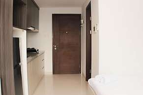 Nice And Comfy Studio West Vista Apartment