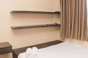 Comfort 1Br At Sky Terrace Apartment