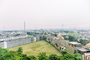 Nice And Cozy Studio At Paramount Skyline Serpong Apartment