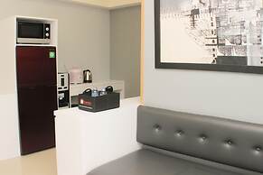 Comfort Living 2Br Apartment At Meikarta