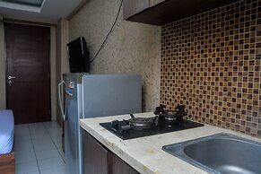 Comfort Studio Room At Kebagusan City Apartment