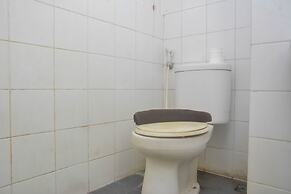 Comfort Studio Room At Kebagusan City Apartment