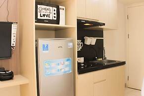 Cozy Living Studio Room At Springlake Summarecon Bekasi Apartment