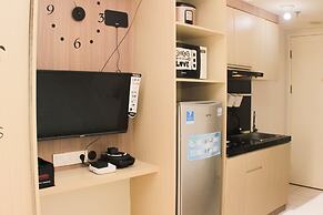 Cozy Living Studio Room At Springlake Summarecon Bekasi Apartment