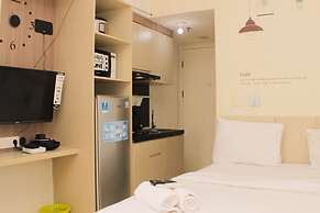 Cozy Living Studio Room At Springlake Summarecon Bekasi Apartment