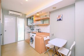 Big And Cozy 1Br Bassura City Apartment Near Mall