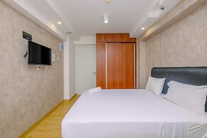 Nice And Strategic Studio At Bassura City Apartment