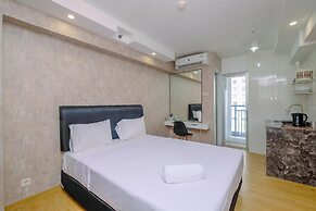 Nice And Strategic Studio At Bassura City Apartment