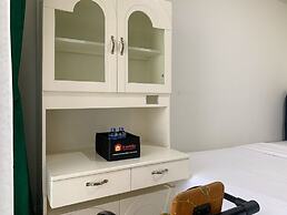 Minimalist And High Floor Studio Room At Gold Coast Apartment