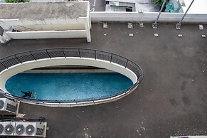 Minimalist 1Br Apartment With Pool View At Atlanta Residences