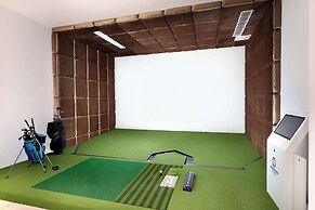 Ramada By Wyndham Huzhou Wuxing