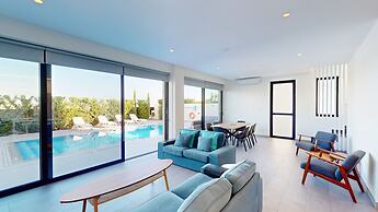 Periyiali Konnos Villas Beach Resort